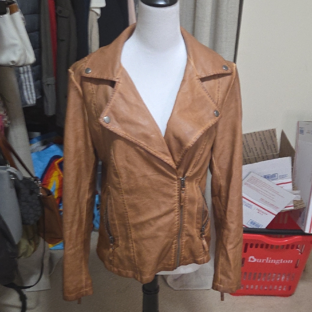 Max Studio Camel Leather Jacket - image 1